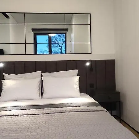 Apartman Apollon *